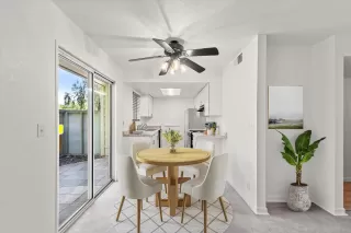 Photo #4: 225094555 Listing