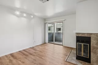 Photo #6: 225094713 Listing