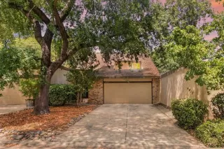 Photo #1: 225095408 Listing