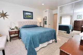 Photo #2: 225095556 Listing 