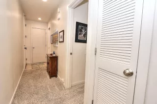 Photo #5: 225095556 Listing 