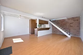 Photo #4: 225096370 Listing 