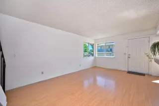 Photo #6: 225096370 Listing 