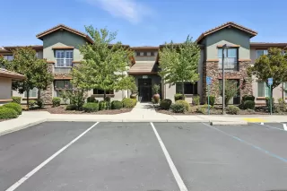 Photo #1: 225096613 Listing