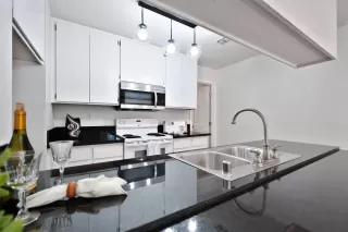 Photo #5: 225096917 Listing