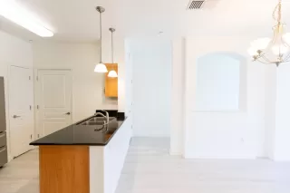 Photo #6: 225097181 Listing