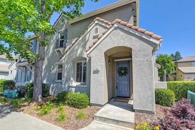 MLS: 225097280 Condo For Sale