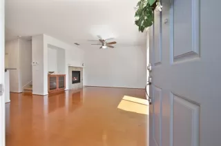 Photo #3: 225097280 Listing