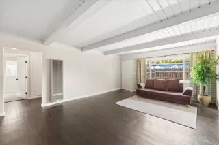 Photo #5: 225097427 Listing 