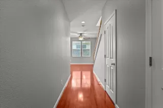 Photo #3: 225097559 Listing 