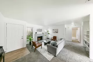 Photo #4: 225097664 Listing