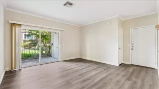 Photo #4: 225098188 Listing