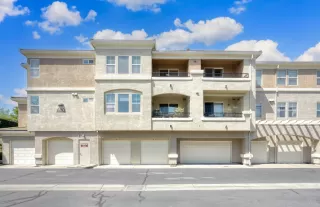 Photo #3: 225098794 Listing 