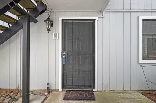 Photo #2: 225098851 Listing