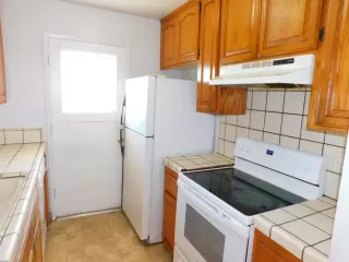 Photo #5: 225098978 Listing