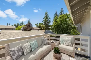 Photo #6: 225099309 Listing