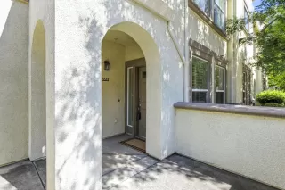 Photo #4: 225099369 Listing 