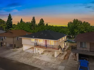 Photo #1: 225099463 Listing