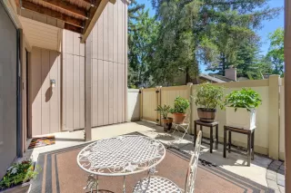 Photo #5: 225099644 Listing 