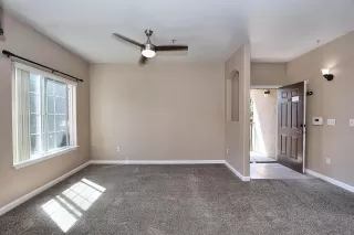 Photo #2: 225099861 Listing