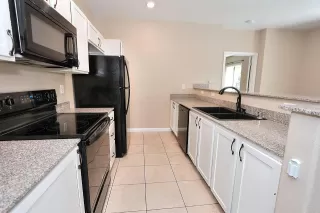 Photo #6: 225099861 Listing