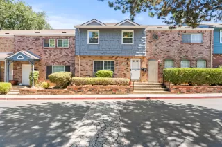 Photo #3: 225100126 Listing 