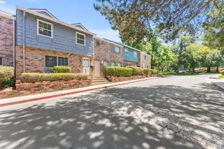 Photo #4: 225100126 Listing 