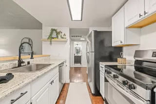 Photo #6: 225100225 Listing