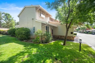 Photo #1: 225100702 Listing