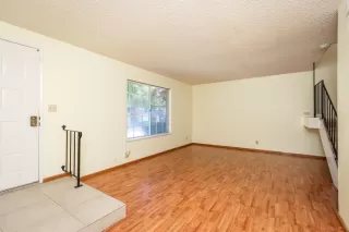 Photo #4: 225100750 Listing 