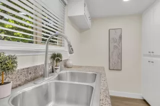 Photo #6: 225100832 Listing