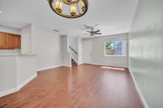 Photo #5: 225101235 Listing 