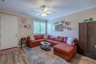 Photo #4: 225101316 Listing 