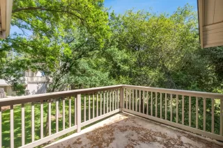 Photo #1: 225101952 Listing 