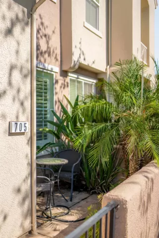 Photo #2: 225103212 Listing 