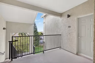 Photo #4: 225103726 Listing