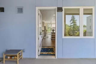 Photo #4: 225103970 Listing