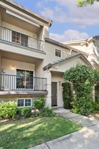 Photo #3: 225104132 Listing