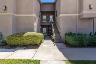 Photo #2: 225104157 Listing 