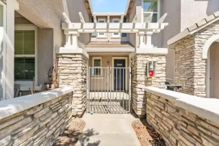 Photo #3: 225105072 Listing 