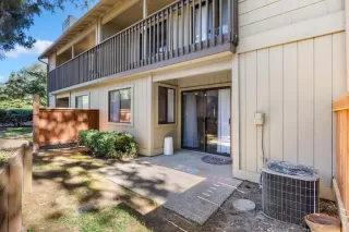 Photo #6: 225105379 Listing