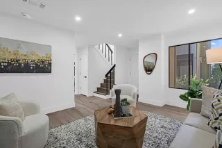 Photo #5: 225105876 Listing 