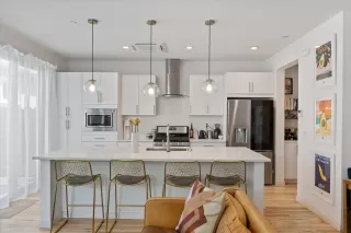 Photo #1: 225106241 Listing 