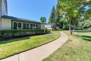 More Details about MLS # 225106442 : 8915 SALMON FALLS DR #A