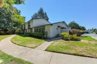 Photo #1: 225106442 Listing 