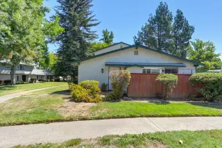 Photo #5: 225106442 Listing 