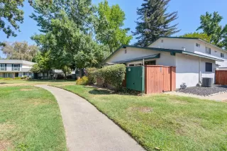 Photo #6: 225106442 Listing 