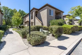 Photo #2: 225106934 Listing 