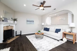 Photo #5: 225107068 Listing