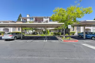 Photo #1: 225107143 Listing